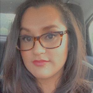 Meet your Posher, Zeneta